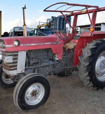 165 Tractor Massey Ferguson