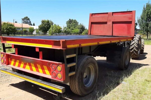 Trailer