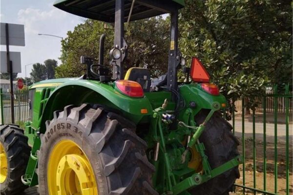 JOHN DEERE 6095B 4WD - Image 3