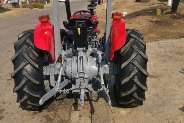 MASSEY FERGUSON 4WD 240 - Image 5