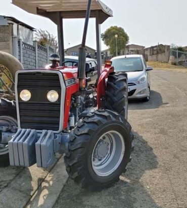MASSEY FERGUSON 4WD 240