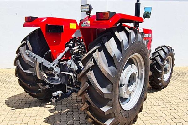 Massey Ferguson 275 4WD Tractor - Image 3