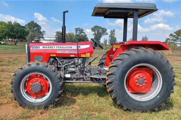 Massey Ferguson 290 4WD Tractor - 2015 - Image 2