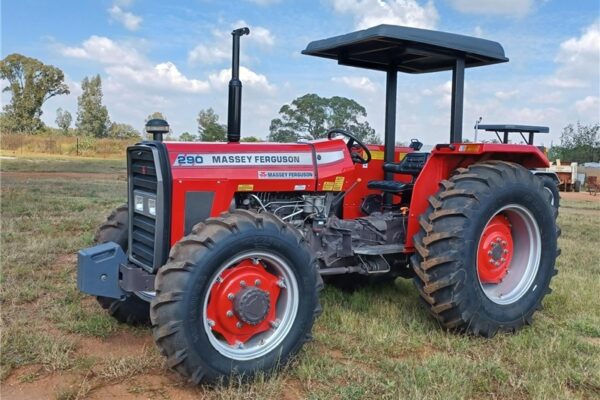 Massey Ferguson 290 4WD Tractor - 2015 - Image 3