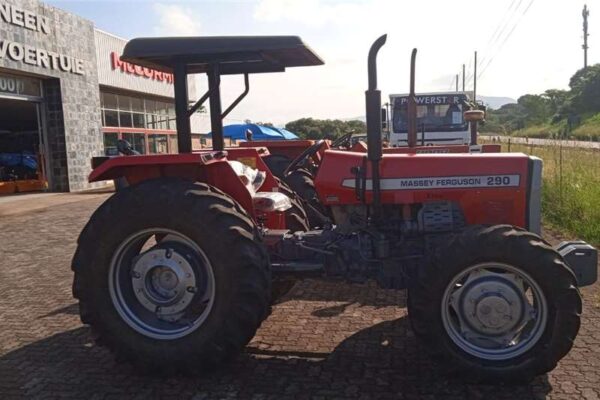 Massey Ferguson 290 4WD Tractor - 2017 - Image 4