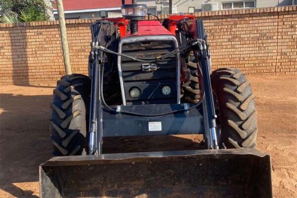 Massey Ferguson 298 4WD Tractor - Image 4