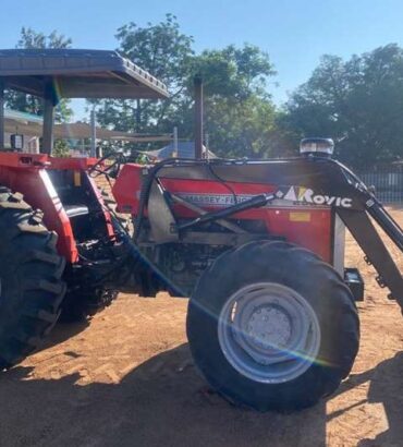 Massey Ferguson 298 4WD Tractor