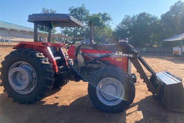 Massey Ferguson 298 4WD Tractor
