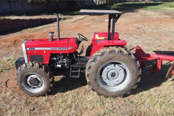 Massey Ferguson 390 4WD - Image 3