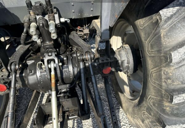 1997 MASSEY FERGUSON 4255  4WD - Image 2