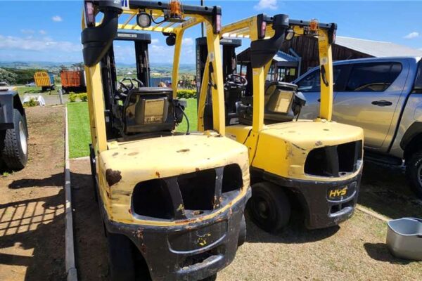 Clark 15 Ton Diesel Forklifts - Image 2