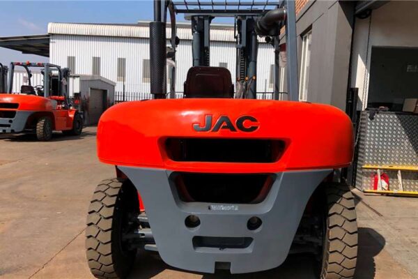 JAC Diesel forklift CPCD50 5.0TON 4.5M FULL FREE Forklifts - Image 3